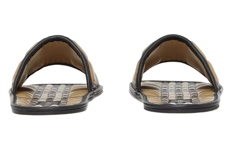 Shop (W) Burberry Slipper Kulit Domba Quilted 'Check Beige' 80565871