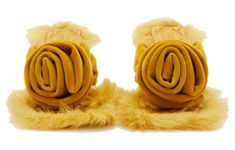 Lookbook (W) 버버리 슬라이드 '옐로우 베이지' 80777681