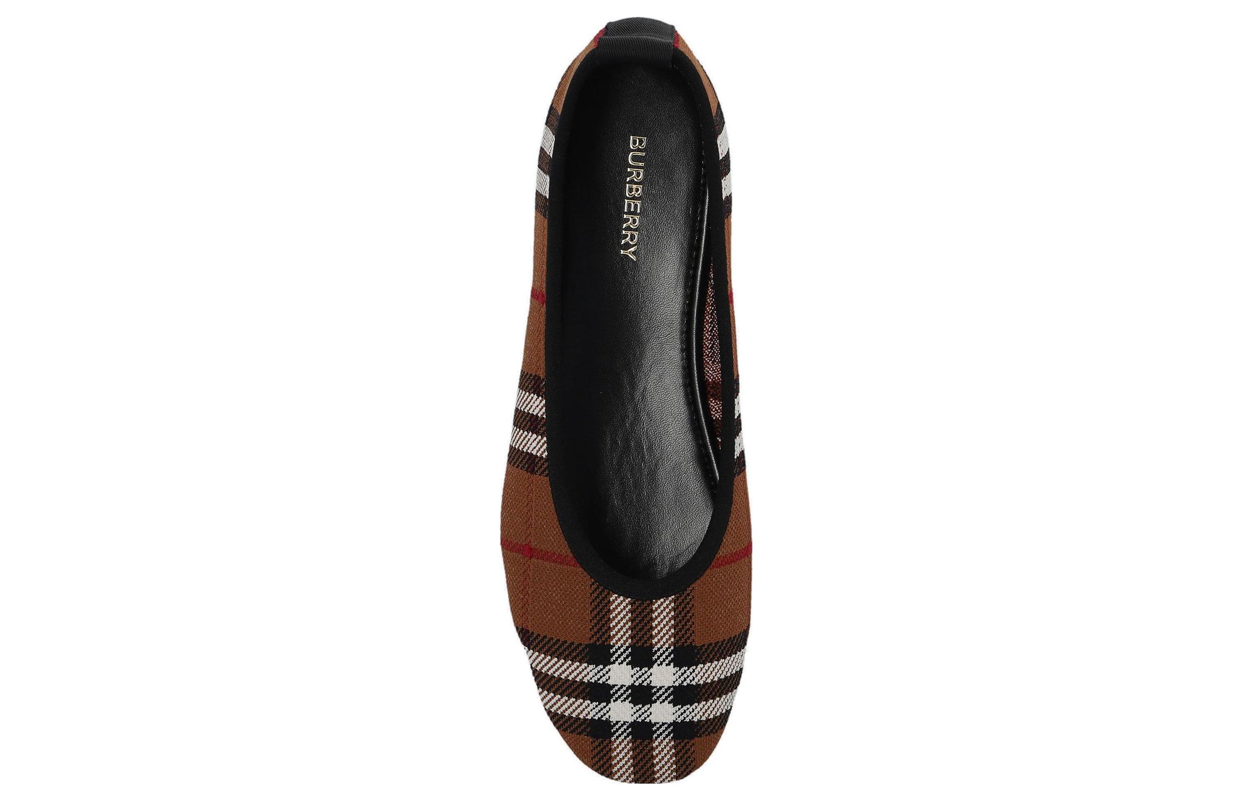 Shop (W) Burberry Slip-On Hujung Bulat Rendah 'Berwarna-warni' 8070760A
