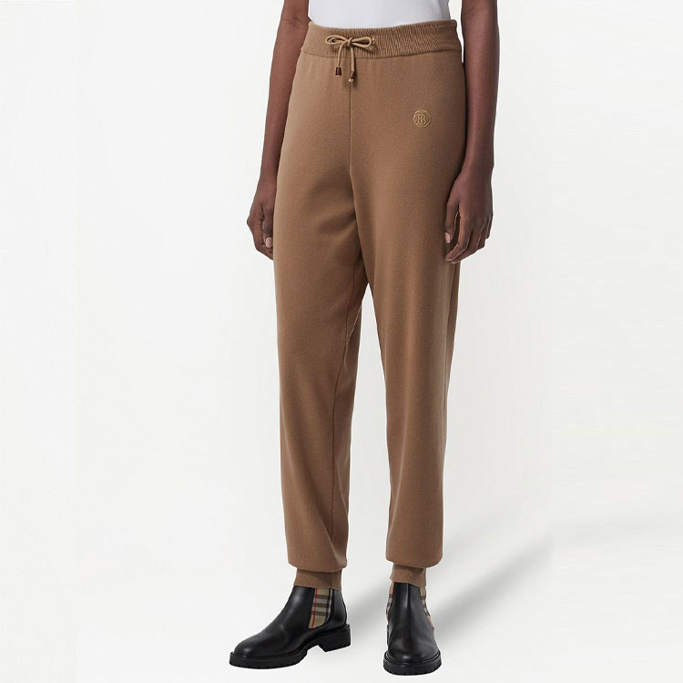 Shop (W) Pantalones Jogger Burberry Color Sólido con Logo Bordado - Camel. 80422161