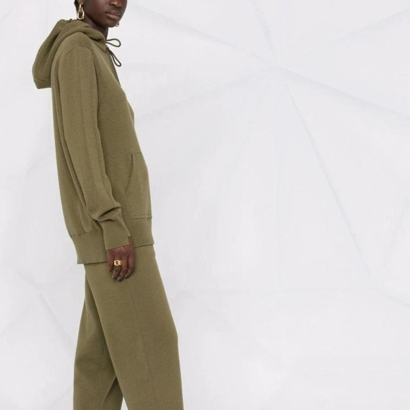 Details for (W) 博柏利深蕨绿色刺绣标志女款纯色卫衣 80435211