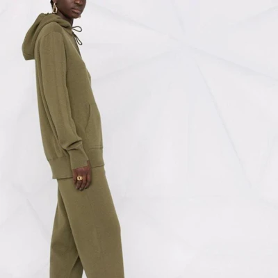 (W) 博柏利深蕨绿色刺绣标志女款纯色卫衣 80435211 Details for (W) 博柏利深蕨绿色刺绣标志女款纯色卫衣 80435211