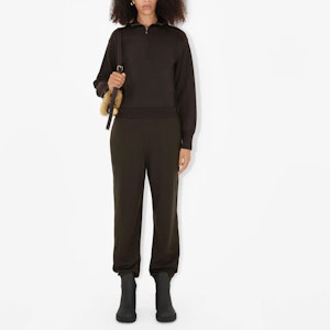 (W) 博柏利半拉链宽松版棕色卫衣 80776051 Lookbook (W) 博柏利半拉链宽松版棕色卫衣 80776051