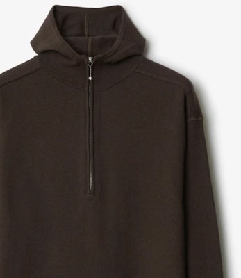 (W) Burberry Solid Half-Zip Loose Fit Sweatshirt Coklat. 80776051 Details for (W) Burberry Solid Half-Zip Loose Fit Sweatshirt Coklat. 80776051