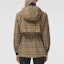 Shop (W) Burberry SS21 復古格紋連帽外套 經典檔案米色 80429021
