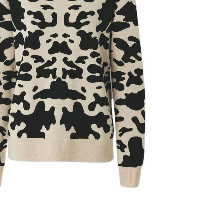 Cheap (Women) Burberry SS22  Black Cow Print Wool Pullover Sweater Crewneck. 80527171