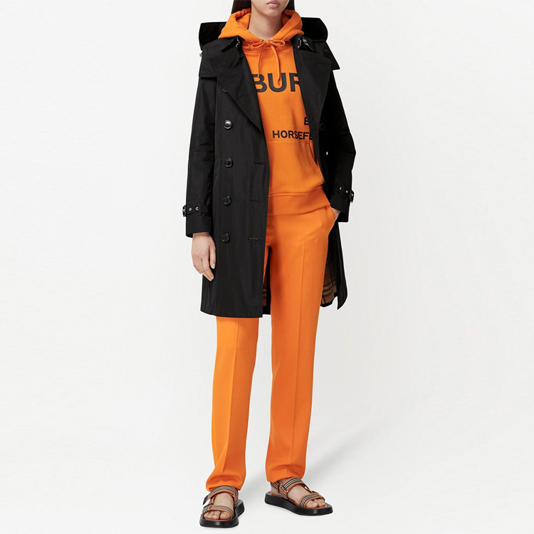 Lookbook (W) Burberry SS22 黑色連帽腰帶雙排扣風衣大衣. 80457751