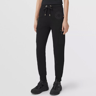 (W) Burberry SS22 Seluar Jogger Knit Corak Logo Hitam. 80489821 Purchase (W) Burberry SS22 Seluar Jogger Knit Corak Logo Hitam. 80489821