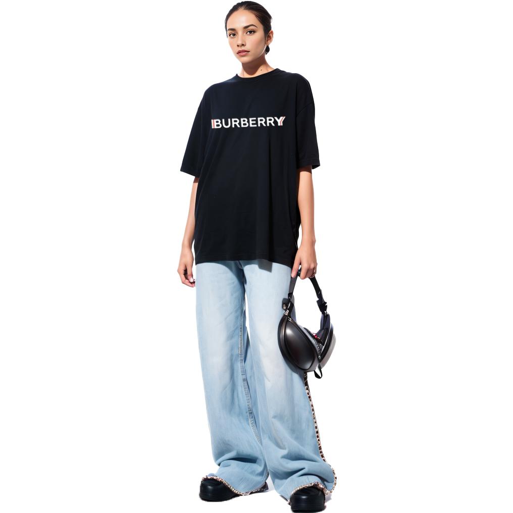 (Women) Burberry SS22  Black Logo Print Casual Crew Neck T-Shirt. 8052650 圖 5