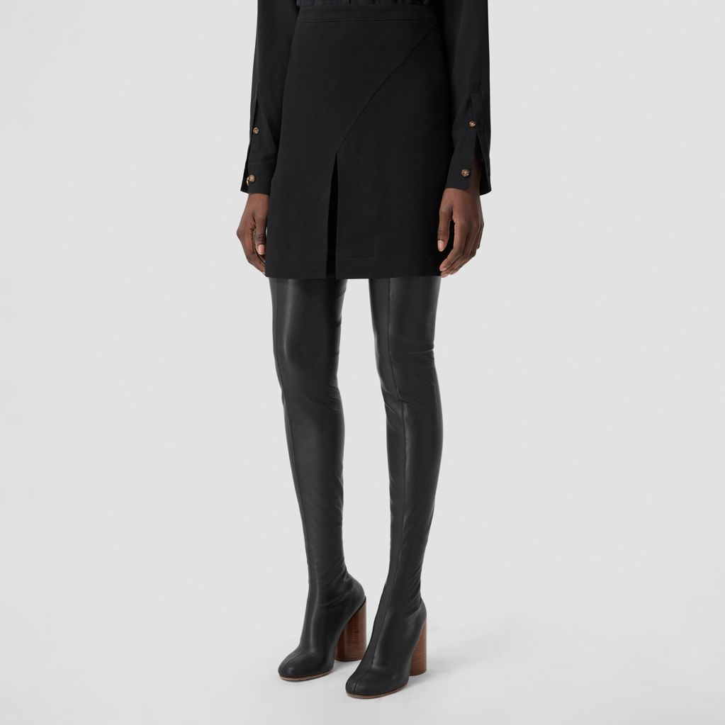 (Women) Burberry SS22  High-Waist Black Mini Skirt Casual Skirt. 80554601 圖 5