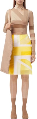 (Women) Burberry SS22 High-Waist Sheer Mini Skirt Yellow Banner Print. 80468431 Lookbook (Women) Burberry SS22 High-Waist Sheer Mini Skirt Yellow Banner Print. 80468431