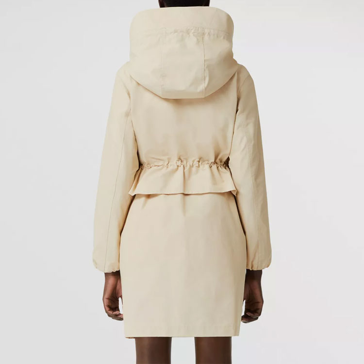 (Women) Burberry SS22  Logo Print Functional Cotton Hooded Parka Light Stone. 80523141 圖 4