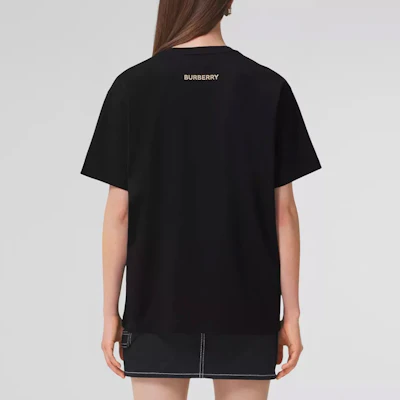 (Women) Burberry SS22 Loose Fit Deer Print Cotton T-Shirt - Black 80494611 Purchase (Women) Burberry SS22 Loose Fit Deer Print Cotton T-Shirt - Black 80494611