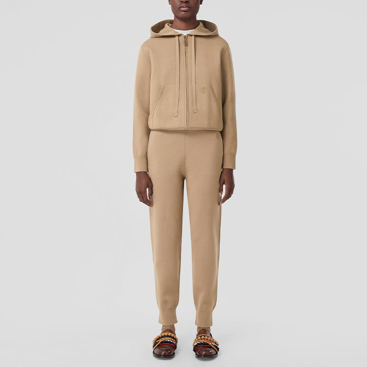 Lookbook (W) Burberry SS22 Monogram Cashmere Cotton Joggers Beige Lelaki. 80571441