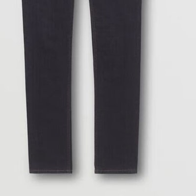 (Women) Burberry SS22 Solid Stretch Denim Mid-Rise Jeans Deep Indigo 80520721 Purchase (Women) Burberry SS22 Solid Stretch Denim Mid-Rise Jeans Deep Indigo 80520721