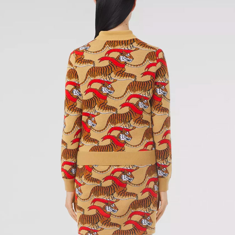 Purchase (Women) Burberry SS22  Tiger Print Wool Pullover Sweater Honey Beige. 80514681