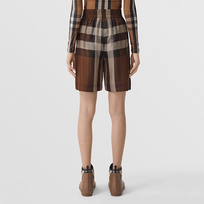 (W) Burberry SS22 拼色格紋高腰休閒短褲 女款 棕色 80510951 Shop (W) Burberry SS22 拼色格紋高腰休閒短褲 女款 棕色 80510951