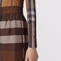 Details for (W) Burberry SS22 Pantalones Cortos Mujer Colorblock Cuadros Cintura Alta Marrón 80510951
