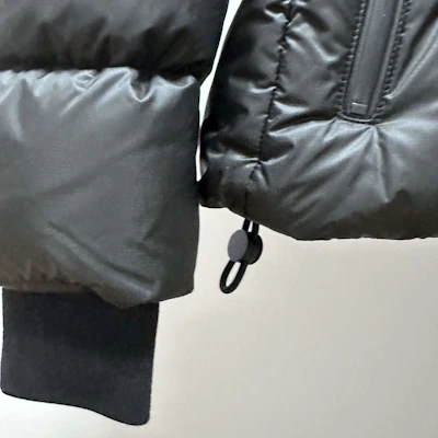 (W) Burberry SS23 Jaket Quilted Hitam Berhud Patch Logo. 80613351 Cheap (W) Burberry SS23 Jaket Quilted Hitam Berhud Patch Logo. 80613351