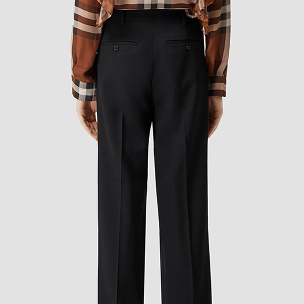 Sizing (Women) Burberry SS23  Brown High-Waisted Pleated Casual Trousers. 80650911