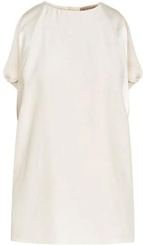 women-burberry-ss-23-solid-color-sleeveless-crew-neck-shirt-white-80033781