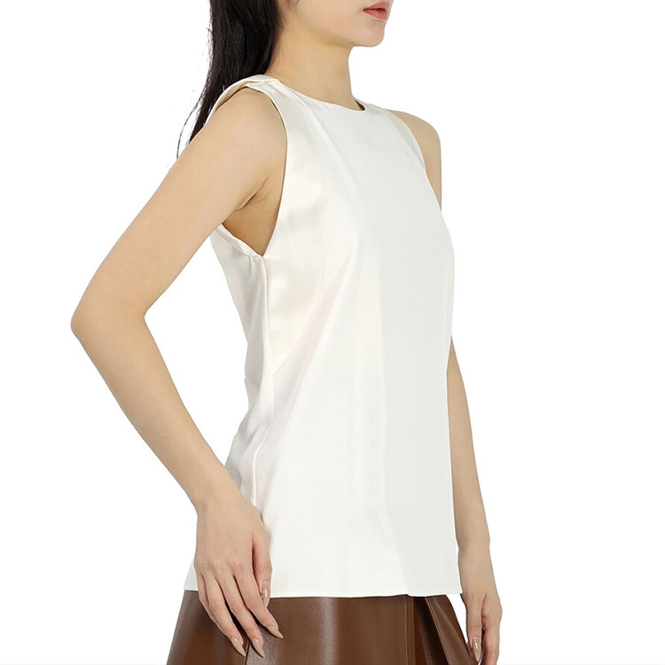 Purchase (W) 버버리 SS23 솔리드 컬러 민소매 크루넥 셔츠 화이트 80033781