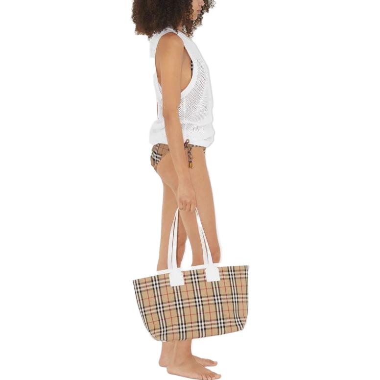 Purchase (W) Burberry SS23 Camiseta Sin Mangas Blanca Logo Ecuestre de Malla. 80716031