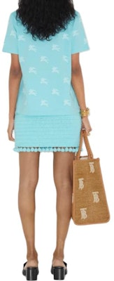 (Women) Burberry SS23 All-Over Print Short Sleeve Crew Neck T-Shirt Women Blue 80716331 Shop (Women) Burberry SS23 All-Over Print Short Sleeve Crew Neck T-Shirt Women Blue 80716331