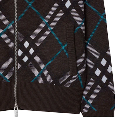 (W) 버버리 SS24 블랙 체크 집업 루즈 니트 스웨터. 80950831 Details for (W) 버버리 SS24 블랙 체크 집업 루즈 니트 스웨터. 80950831