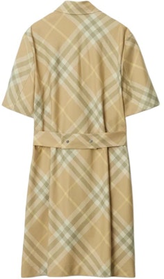 (W) Vestido Camisero Burberry SS24 a Cuadros de Manga Corta en Beige Lino. 80835471 Lookbook (W) Vestido Camisero Burberry SS24 a Cuadros de Manga Corta en Beige Lino. 80835471