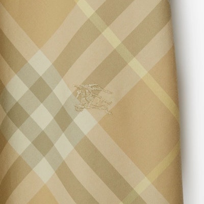 (W) Vestido Camisero Burberry SS24 a Cuadros de Manga Corta en Beige Lino. 80835471 Sizing (W) Vestido Camisero Burberry SS24 a Cuadros de Manga Corta en Beige Lino. 80835471