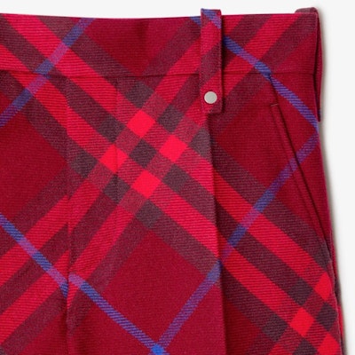 (W) Burberry SS24 Seluar Santai Lurus Colorblock Plaid - Merah Crimson 80774731 Sizing (W) Burberry SS24 Seluar Santai Lurus Colorblock Plaid - Merah Crimson 80774731