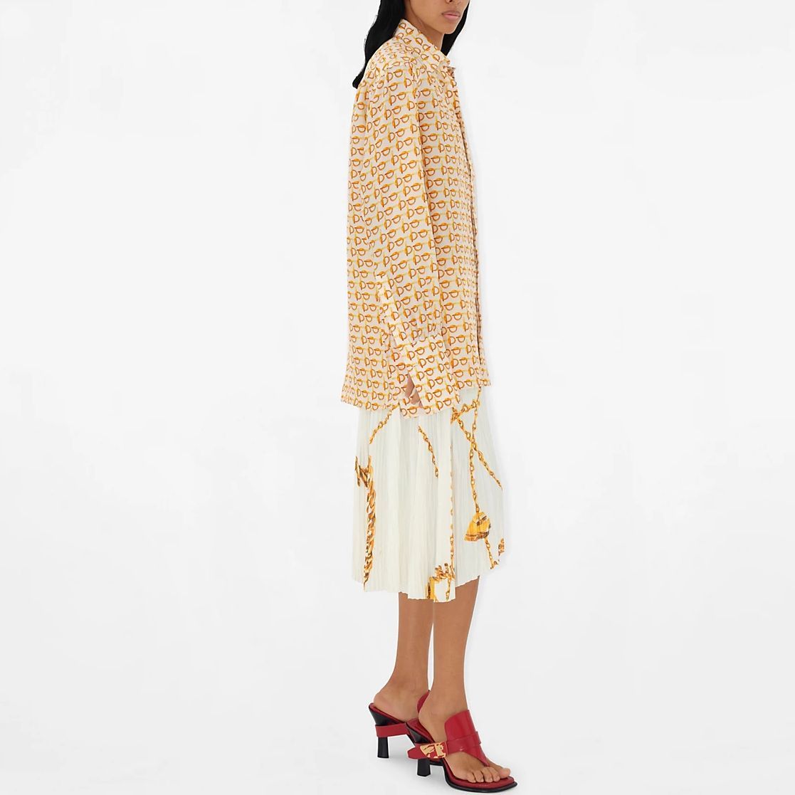 (Women) Burberry SS24  Gold Letter Logo Print Long-Sleeve Button-Up Shirt 80907311 圖 7