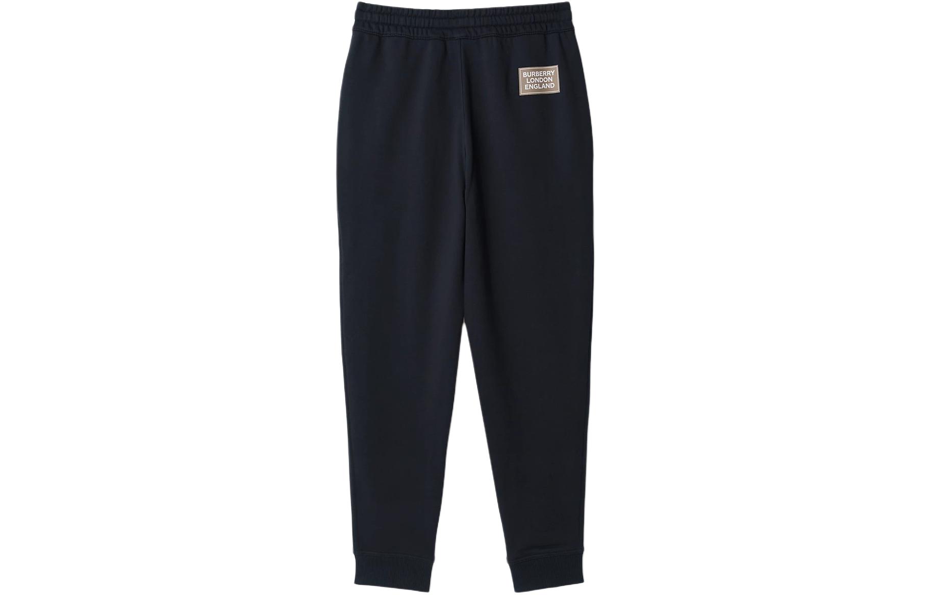 Lookbook (W) Burberry SS24 Navy Blue Jogger Seluar Knit Ikat Pinggang Solid. 80847681