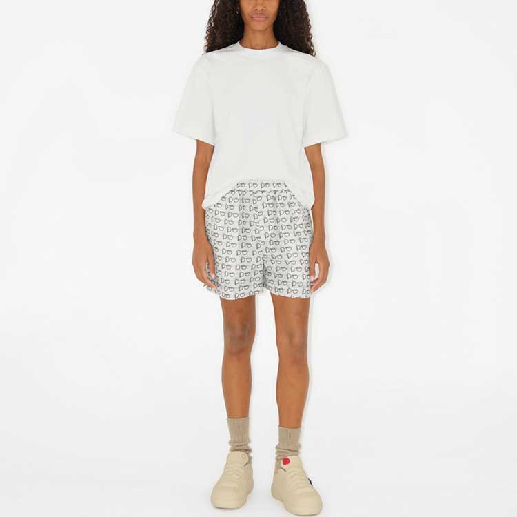 Purchase (W) Burberry SS24 Celana Pendek Kasual Putih Bermotif dengan Saku Belakang. 80886431