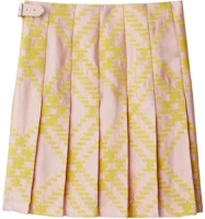 (Women) Burberry SS24 Pink Check Knit Casual Mini Skirt Women’s. 80830001 (Women) Burberry SS24 Pink Check Knit Casual Mini Skirt Women’s. 80830001