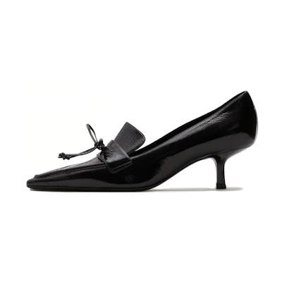(W) Burberry Storm 'Black Kitten Heel'