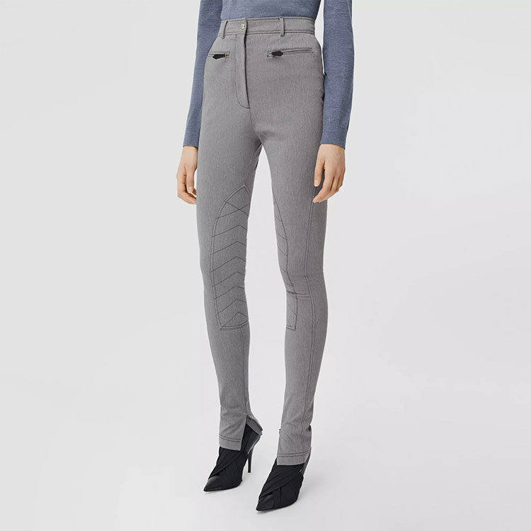 Lookbook (W) バーバリー ストレッチコットンブレンドパンツ アッシュグレー ジッパーデザイン入り 80309871