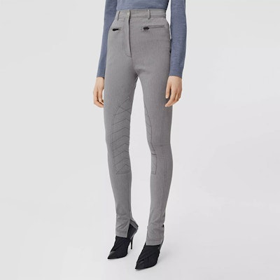 (W) バーバリー ストレッチコットンブレンドパンツ アッシュグレー ジッパーデザイン入り 80309871 Lookbook (W) バーバリー ストレッチコットンブレンドパンツ アッシュグレー ジッパーデザイン入り 80309871