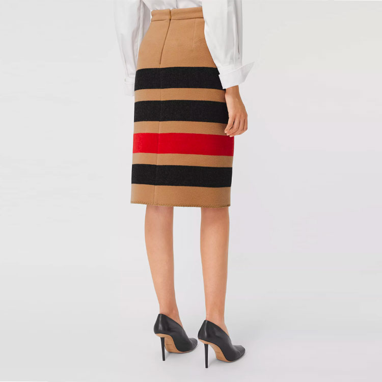 Details for (W) Burberry Rok Panjang Kasual Jalur Perang Tanah. 80364281