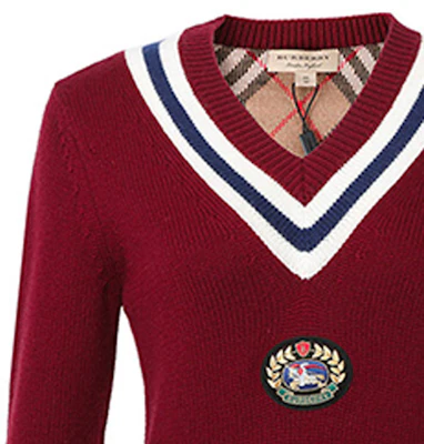 (W) Burberry Sweater V-Neck Wool Merah. 80078521 Shop (W) Burberry Sweater V-Neck Wool Merah. 80078521