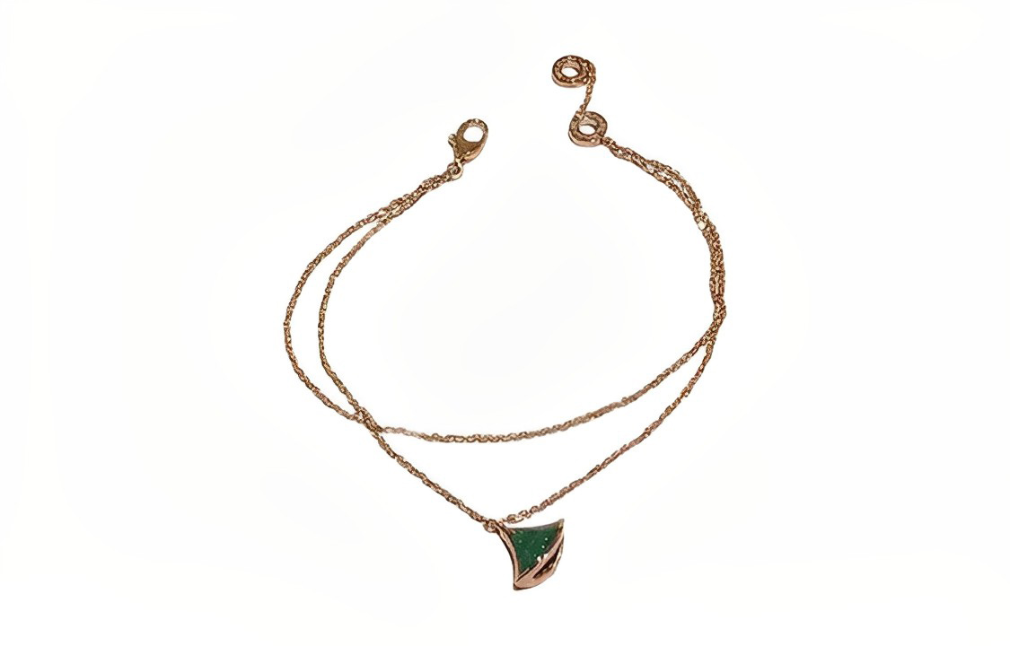 (Women) BVLGARI DIVAS' DREAM Malachite 18K Rose Gold Bracelet for Women. 358354