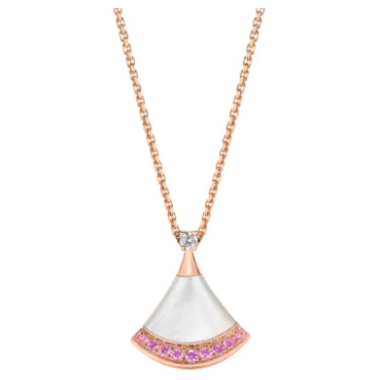 (Women) BVLGARI Divas' Dream Mother-of-Pearl Pendant Necklace in 18k Rose Gold for Women. 361609