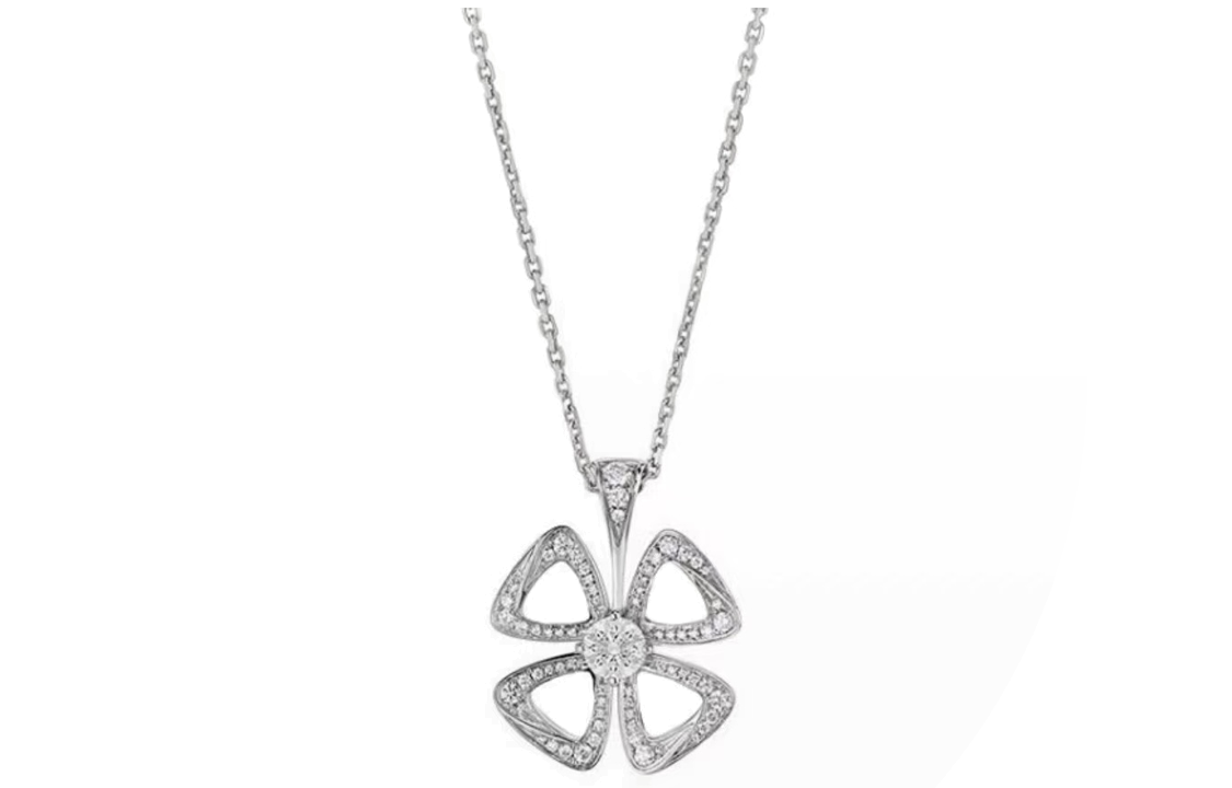 (Women) Bvlgari Fiorever 18K White Gold Clover Diamond Necklace Unisex. 354469