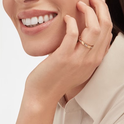 (W) BVLGARI Serpenti Viper 18K玫瑰金鑽石戒指女款 - 玫瑰金 353265 Shop (W) BVLGARI Serpenti Viper 18K玫瑰金鑽石戒指女款 - 玫瑰金 353265