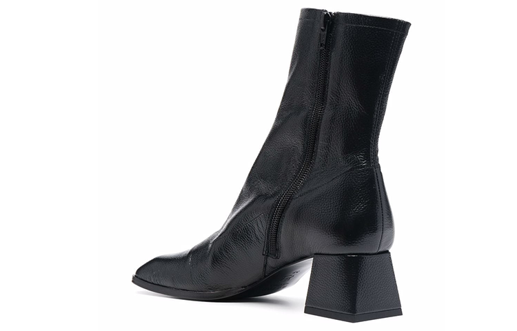 Lookbook (W) By Far Ankle Boot 'Hitam' 21FWMAKBBLGG