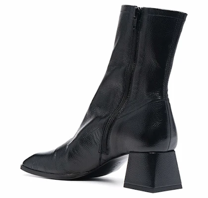 (W) By Far Ankle Boot 'Hitam' 21FWMAKBBLGG Lookbook (W) By Far Ankle Boot 'Hitam' 21FWMAKBBLGG