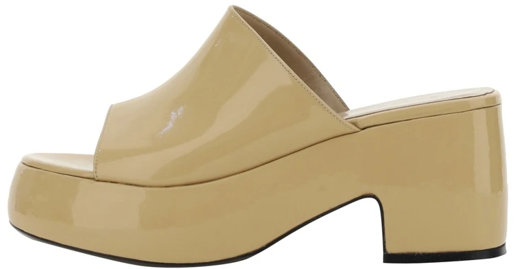 women-by-far-beige-slip-on-chunky-heel-sandals-23-sslermkrfpkrf