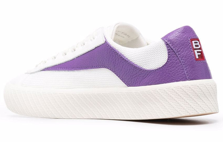 Lookbook (W) Sneaker Kulit Kasual By Far 'Putih' 21FWROAKWNIGRL