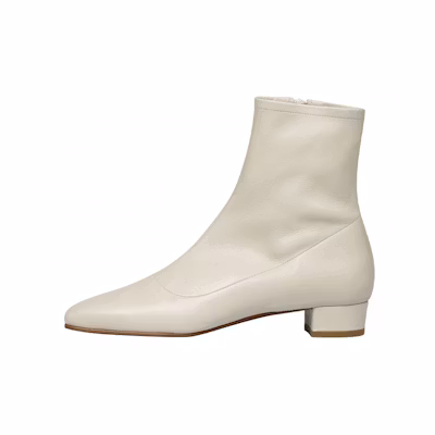(W) By Far Este Bootie 'Simple Fashion White'